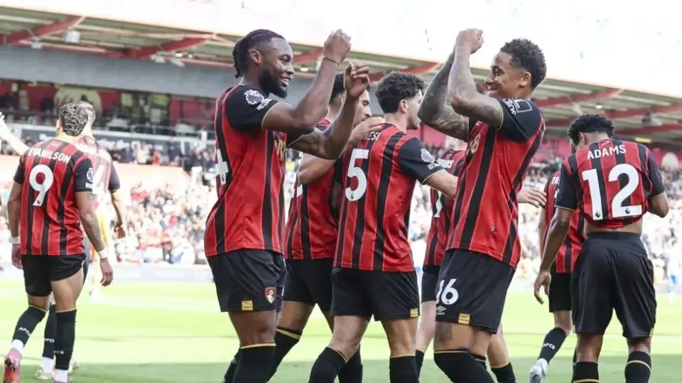 布伦特福德vs曼联：焦点战分析及竞彩推荐